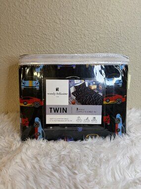 Wendy Bellissimo Kids Race Car Twin 3 Piece Sheet Set Cars Fast Bedding NWT